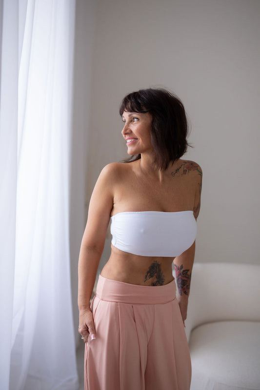 podpsenka-bez-kostic-maximalni-pohodli-univerzalni-vyuziti-spodni-pradlo-i-top-jednoduchy-design-ktery-se-hodi-ke-vsemu-bila