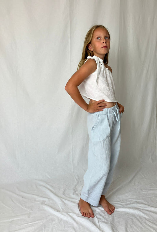 Dívčí top z mušelínu, na jedno rameno - Alis