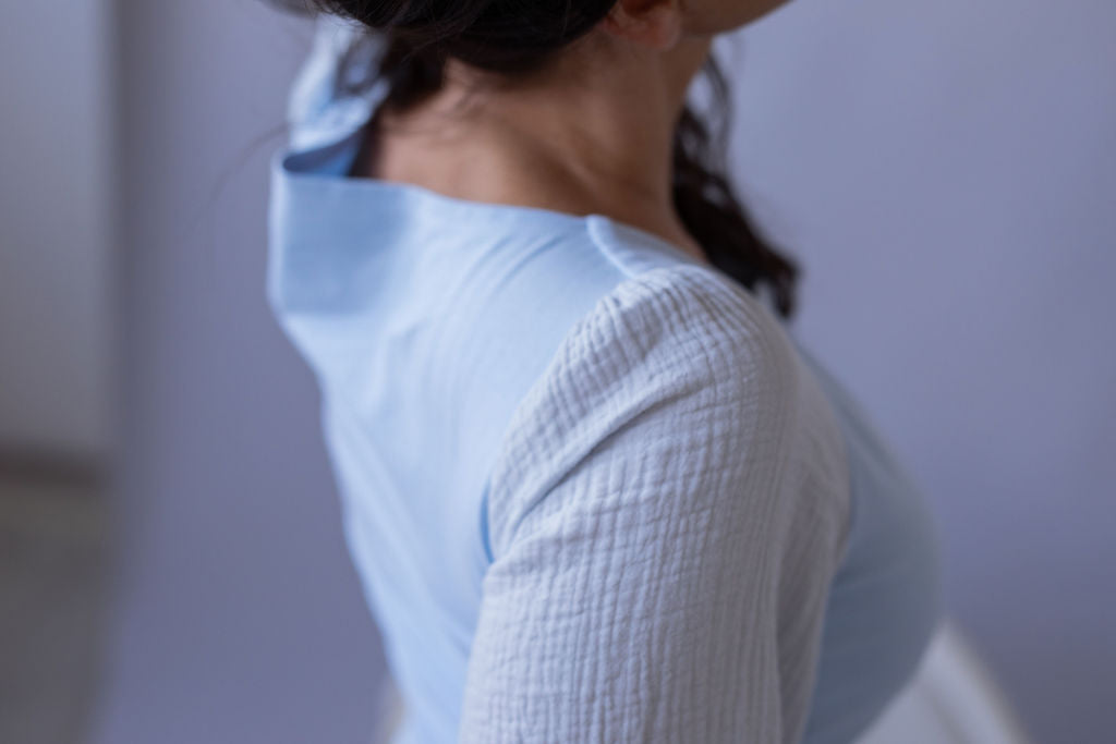 Dámská halenka z mušelínu a úpletu - Andromeda