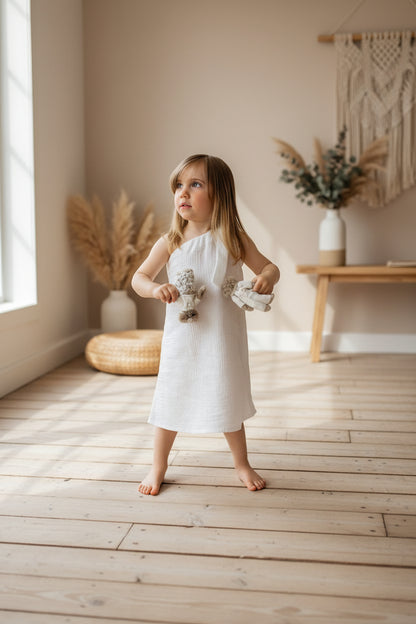 Dívčí šaty  z mušelínu, na jedno rameno -Allie