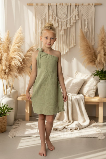 Dívčí šaty  z mušelínu, na jedno rameno -Allie