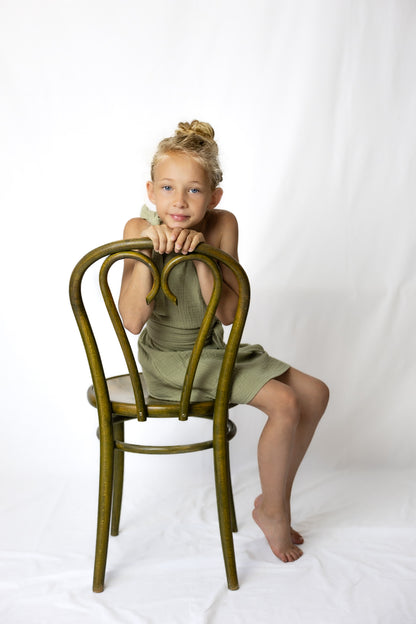 Dívčí šaty  z mušelínu, na jedno rameno -Allie