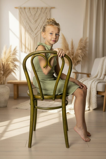 Dívčí šaty  z mušelínu, na jedno rameno -Allie