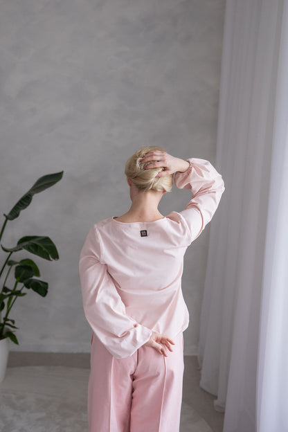 piíjemny-a-pruzny-uplet-vystrih-lodickovy-dlouhe-balonoverukavy-pohodlny-strih-na-kazdodenni-noseni-si-ho-uplne-zamilujete-ruzova