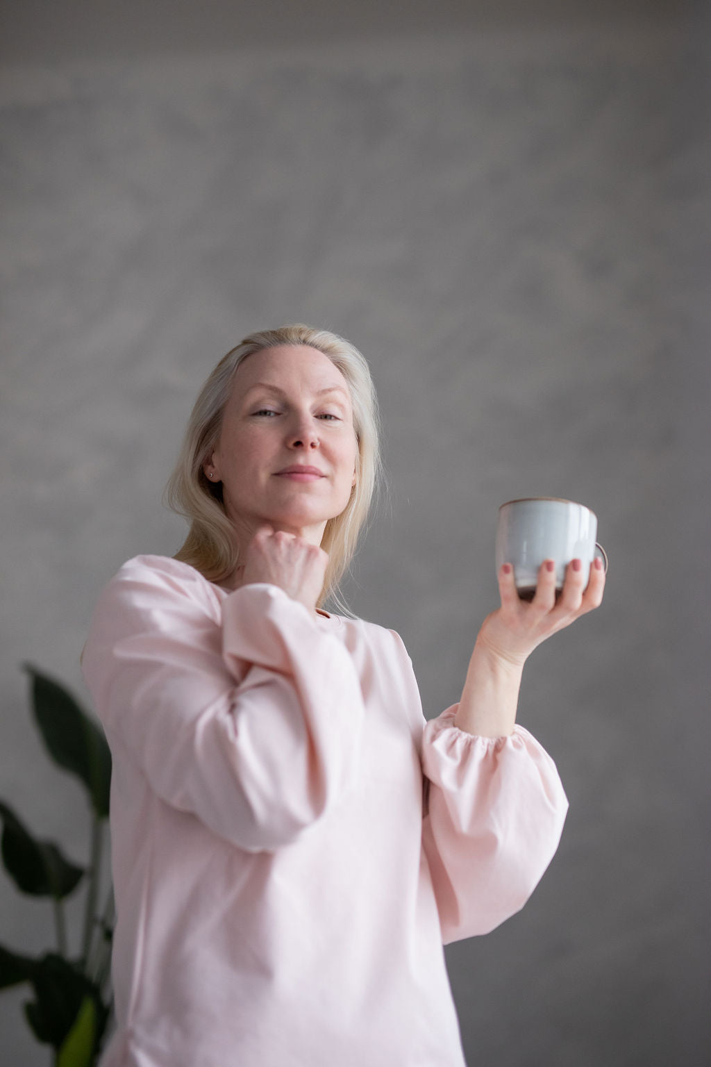 piíjemny-a-pruzny-uplet-vystrih-lodickovy-dlouhe-balonoverukavy-pohodlny-strih-na-kazdodenni-noseni-si-ho-uplne-zamilujete-ruzova