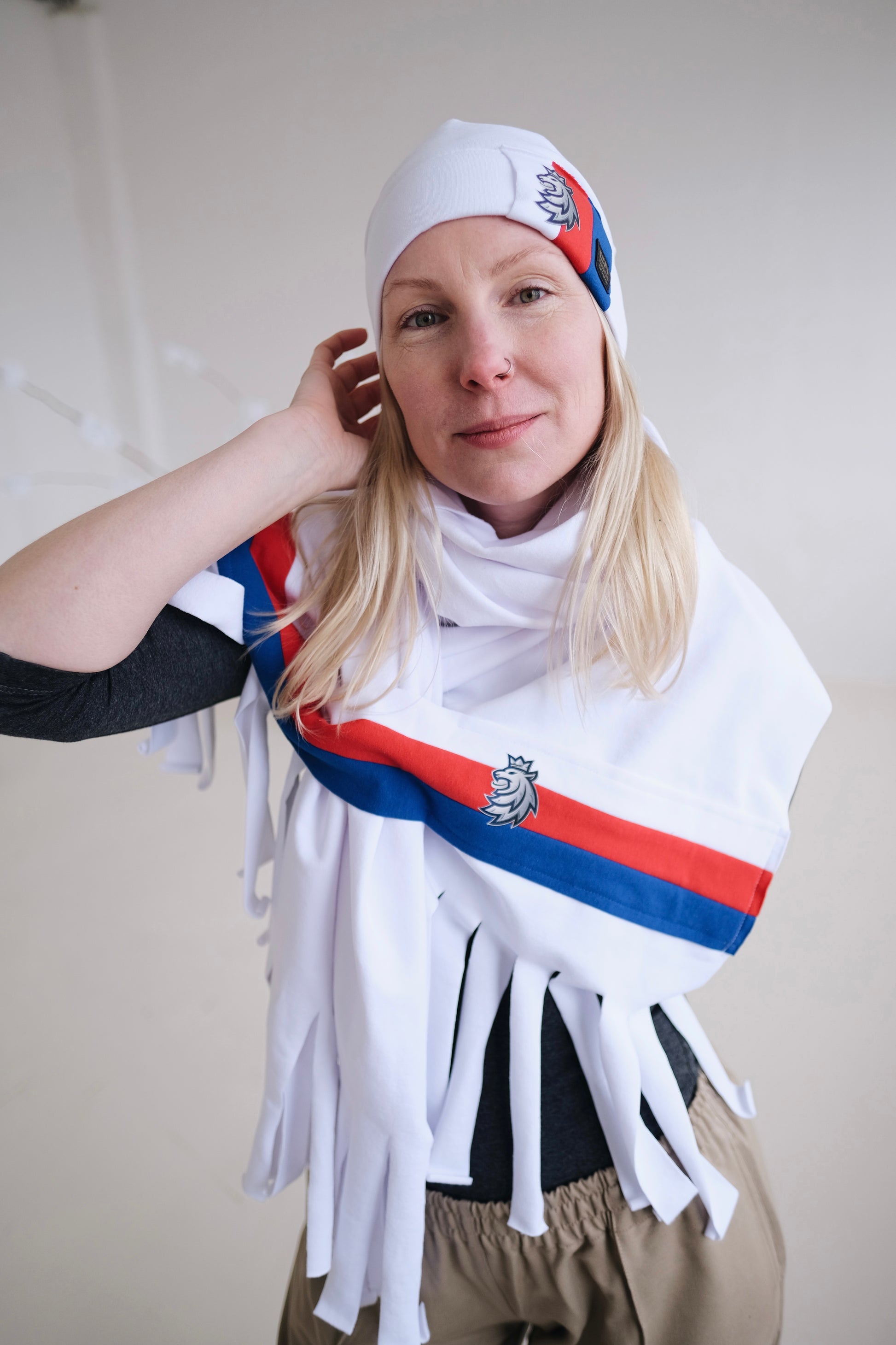 pocesana-teplakovina-pohodlna-limitka-bila