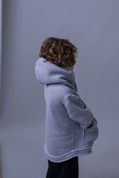 chlapecka-mikina-pocesana-teplakovina-s-kapuci-kapsa-klokan-sedy-melir