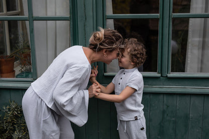 chlapecka-polokosile-muselin-pohodlna-knofliky-kratky-rukav-idealni-na-kazde-rocni-obdobi-baby-blue