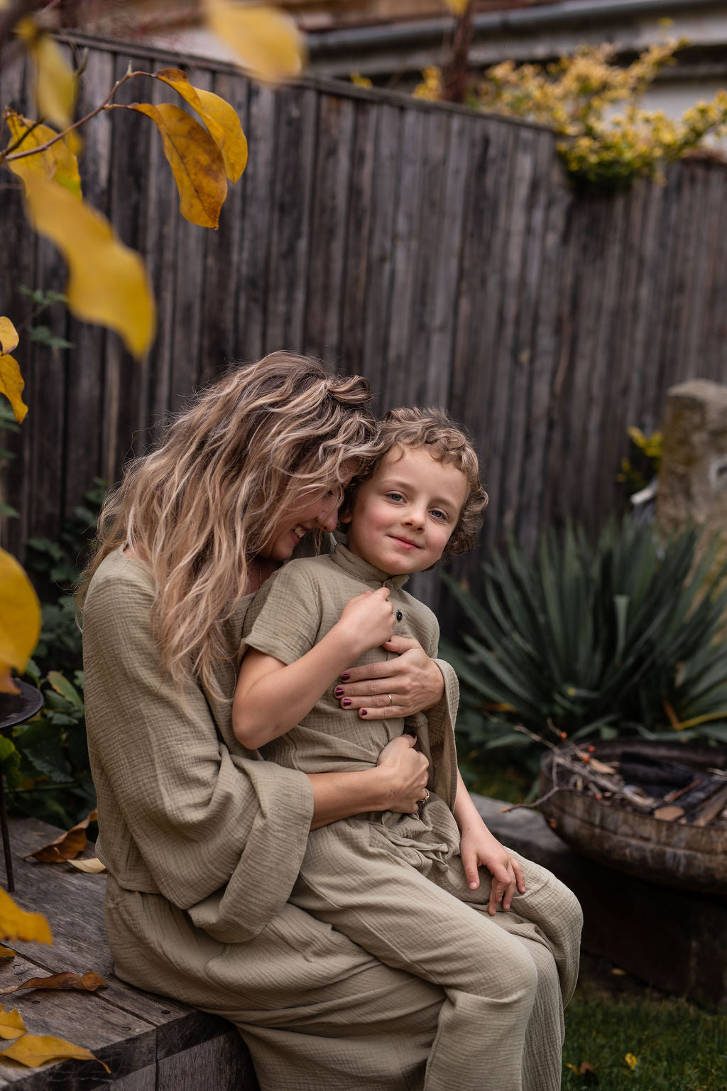 chlapecka-polokosile-muselin-pohodlna-knofliky-kratky-rukav-idealni-na-kazde-rocni-obdobi-khaki