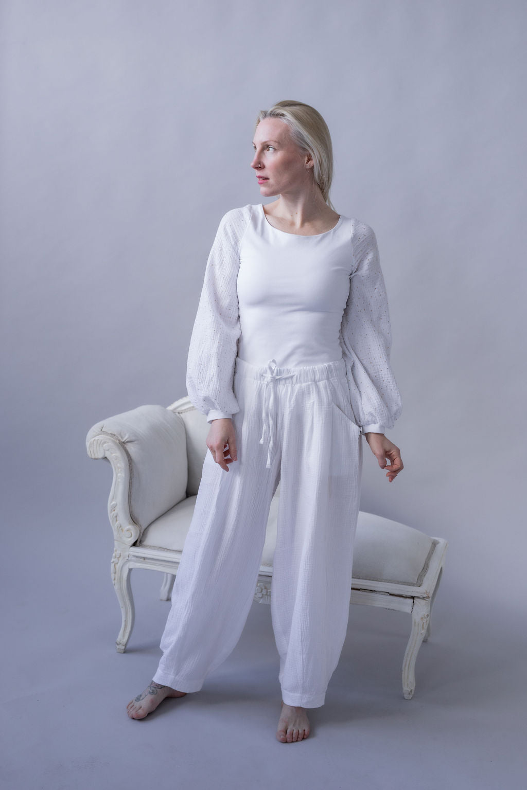 damska-elegantni-halena-muselin-uplet-balonove-rukavy-do-prace-na-veceri-vylety-pohoda-zlate-tecky-ruzova