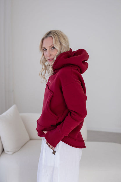 damska-mikina-pocesana-teplakovina-s-kapuci-kapsa-klokan-vinova