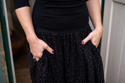 damske-saty-uplet-muselin-3/4-rukav-jednoduchost-styl-pro-kazde-rocni-obdobi-vecere-k-mori-elegantni-zlate-tecky-cerna-detail