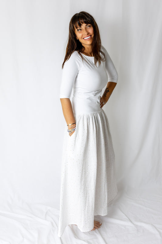 damske-saty-uplet-muselin-3/4-rukav-jednoduchost-styl-pro-kazde-rocni-obdobi-vecere-k-mori-elegantni-zlate-tecky-bila