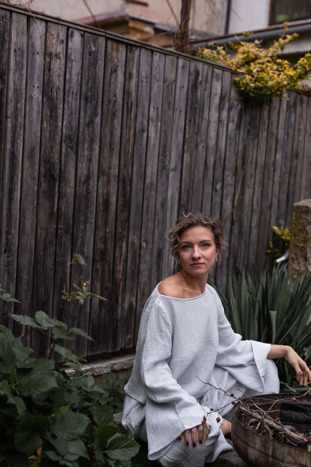 damsky-top-Lehkost-elegance-volnost-jemny- bavlneny-muselin-siroke-rukavy-perfektne-ladi-s-nasimi-balonovymi-kalhotami–Styl-komfort-na-jedničku-Idealni-pro-každodeni- noseni-baby-blue