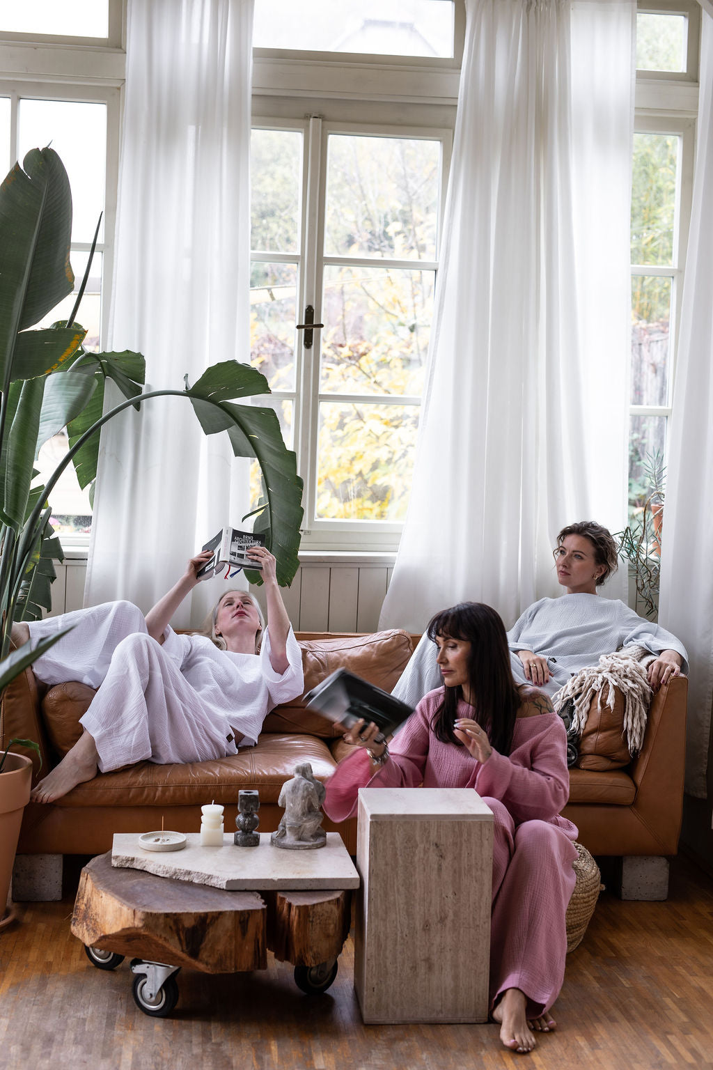 damsky-top-Lehkost-elegance-volnost-jemny- bavlneny-muselin-siroke-rukavy-perfektne-ladi-s-nasimi-balonovymi-kalhotami–Styl-komfort-na-jedničku-Idealni-pro-každodeni- noseni-baby-blue-mix