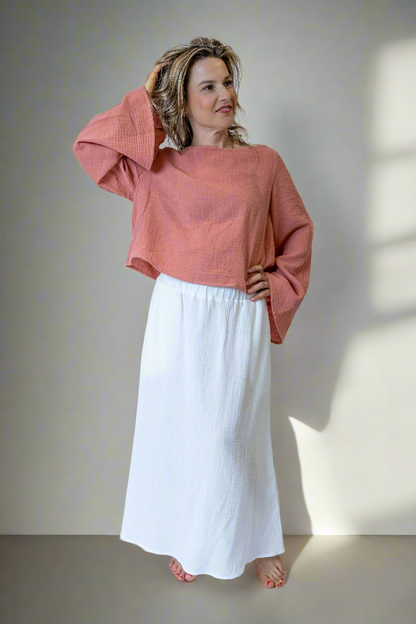 damsky-top-měkký-prodyšný-mušelín-stylový-volný-široky-rukáv-Ideální-pro-každodenní-nošení-letní-večery-Lehkost-elegance-volnost-pro-teplé-dny-coral