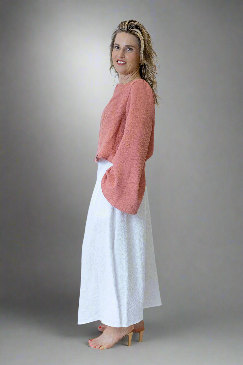 damsky-top-měkký-prodyšný-mušelín-stylový-volný-široky-rukáv-Ideální-pro-každodenní-nošení-letní-večery-Lehkost-elegance-volnost-pro-teplé-dny-coral