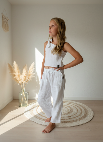 divci-kalhoty-lezerni-vzhled-elasticky-pas-jemny-prodysny-vzdusne-bila