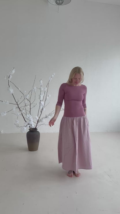 Dámské šaty z úpletu a mušelínu - Amade