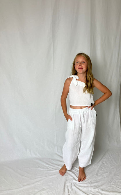 Dívčí top z mušelínu, na jedno rameno -Alis